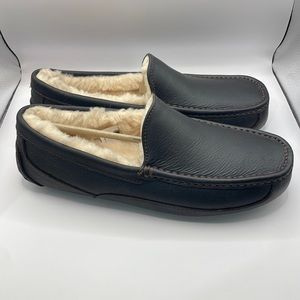 UGG Men’s Ascot Brown Leather Loafer Slipper NEW Size 9